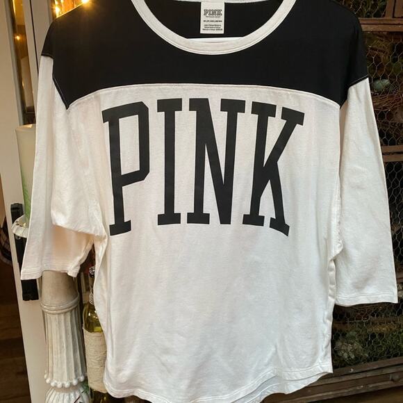 Victoria's Secret PINK Long Sleeve Campus Tee XS - Picture 1 of 3